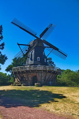 Die Mühle im Park