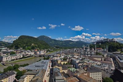 Vom Mönchsberg aus